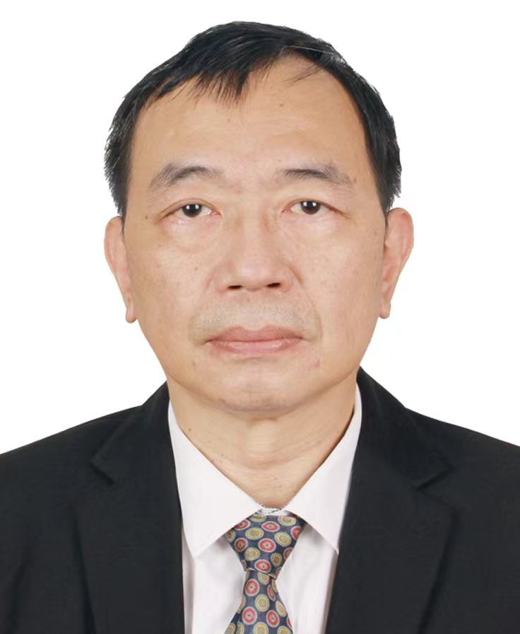 研發(fā)中心總監(jiān) ： 郭明健